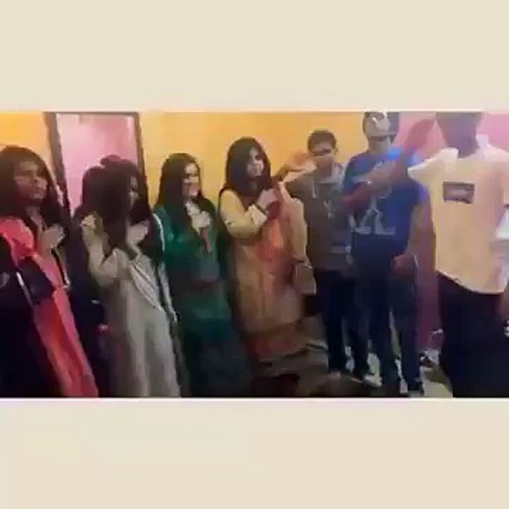 Funny videos 2016 Try not to laugh with funniest dance