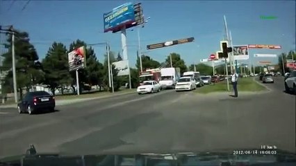 Car Crash Compilation.@. רוסים עושים תאונות מחרידות