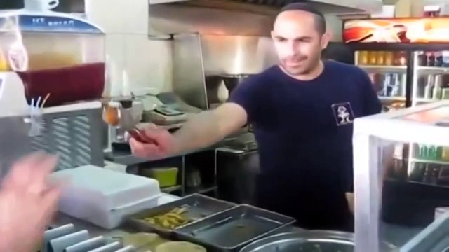 Жонглер на кухне смотреть всем