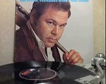 Roy Clark - Yesterday When I Was Young [original Lp version]