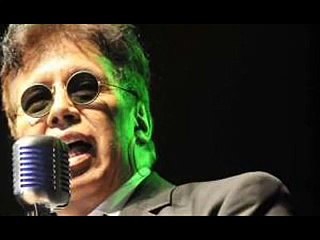 PELUSA TONTO CORAZON adelanto 2015