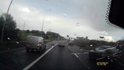 Car Crash Near Miss On M62 Motorway (UK Dashcam Footage)