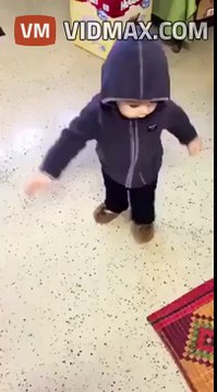 LITTLE KID FALLS WHILE DANCING AND PLAYS IT OFF LIKE A PRO
