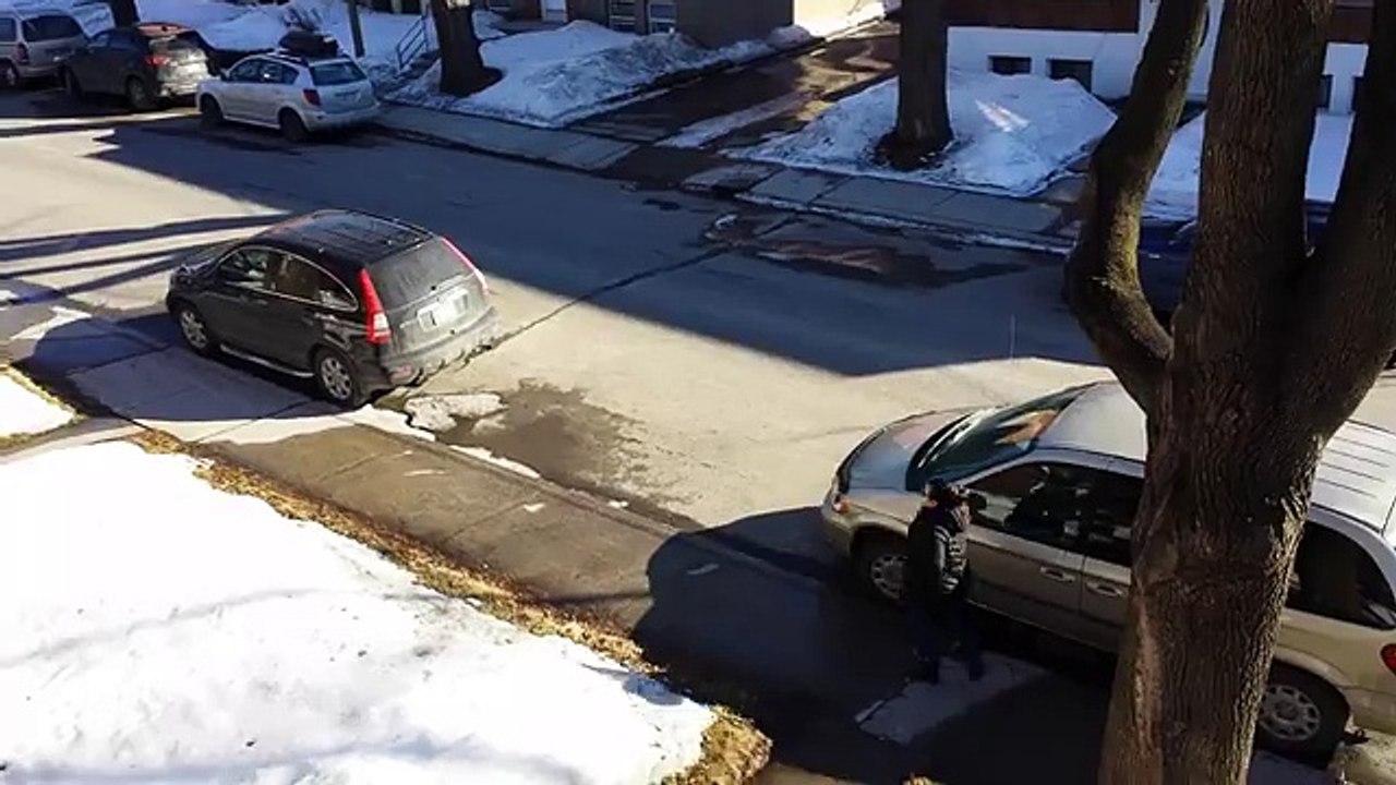 Villeray Crazy Lady Part 1 - 20140321 165103