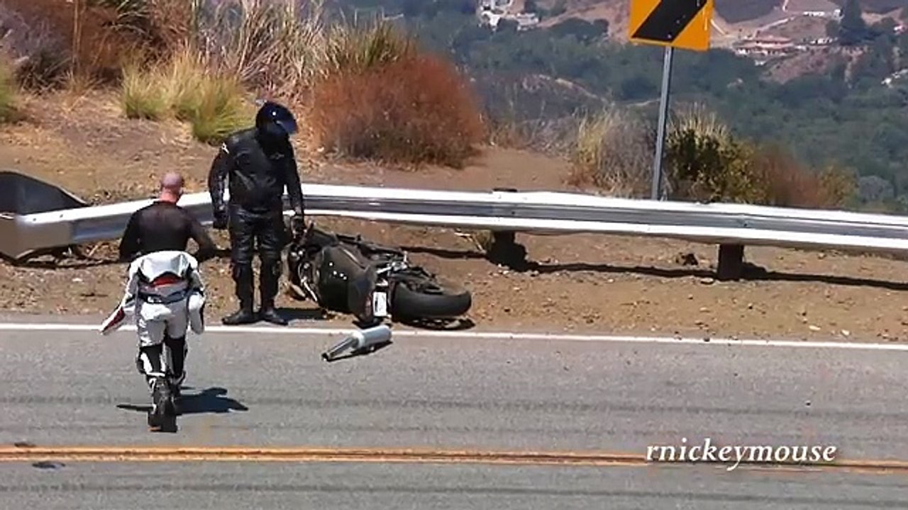 R6 Motorcycle Crash - Mulholland