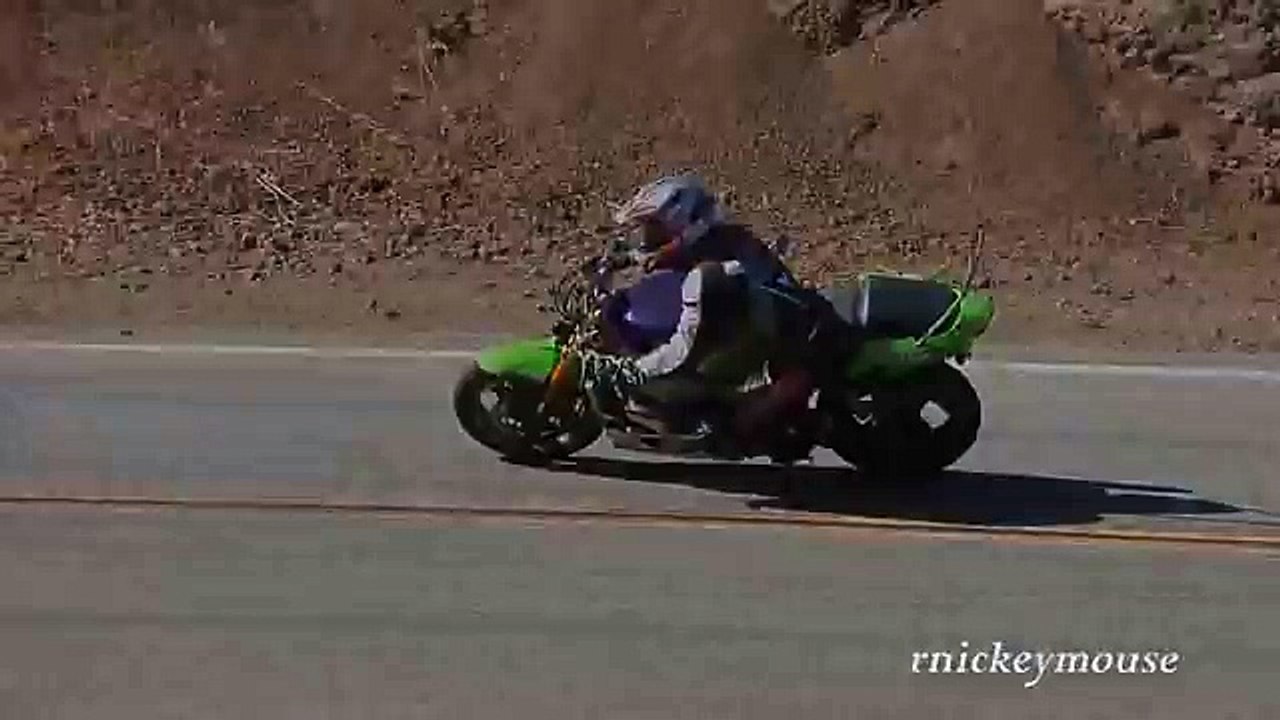 ZX6R Low Side Crash into Guard Rail on Mulholland, Hwy