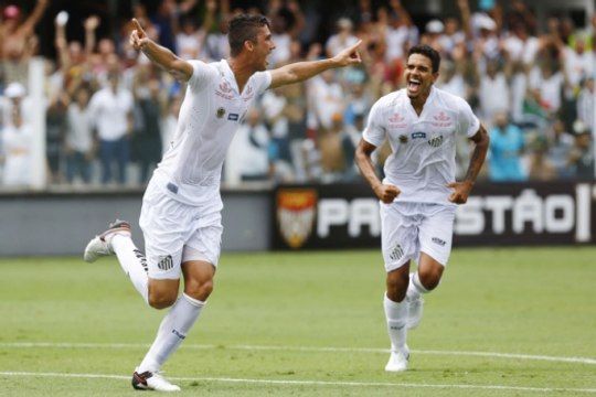 Ricardo Oliveira marca no fim e Santos vence o Ituano na Vila