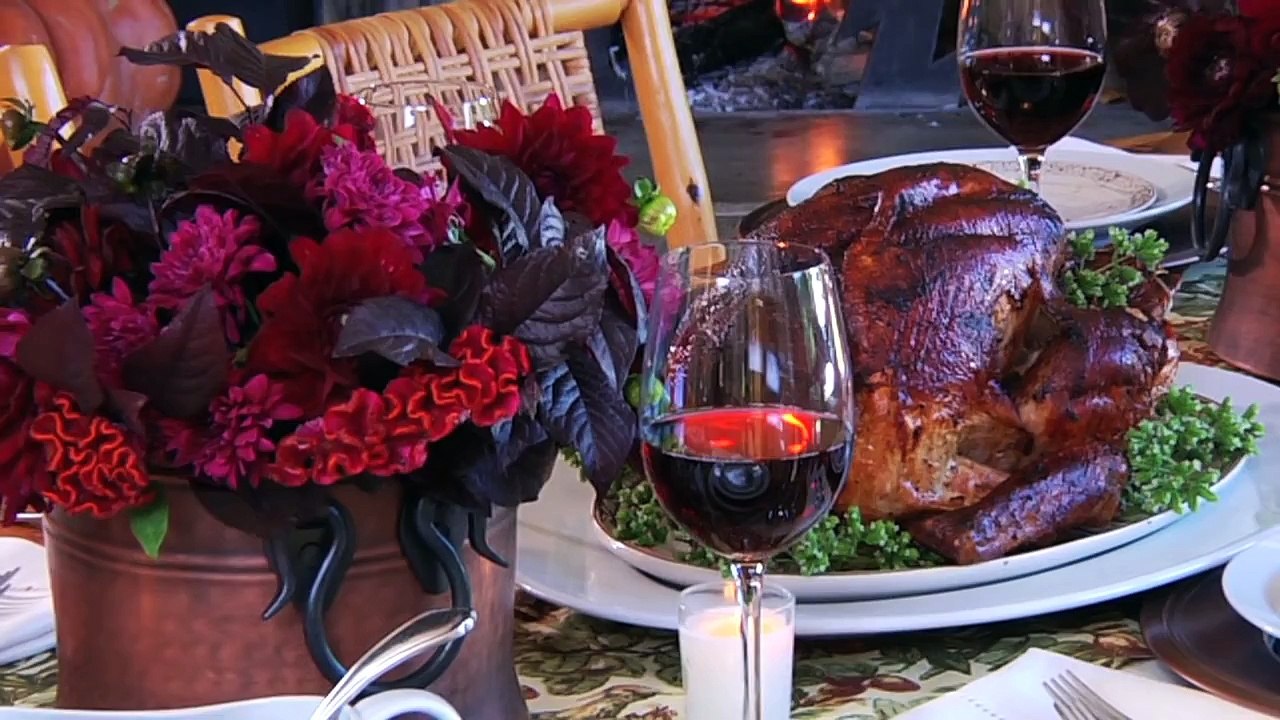 How to Cook a Turkey for a Delicious Thanksgiving Dinner - Pottery Barn