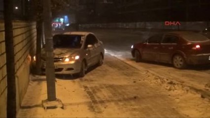 Yozgat'ta Yollar Buz Pistine Döndü