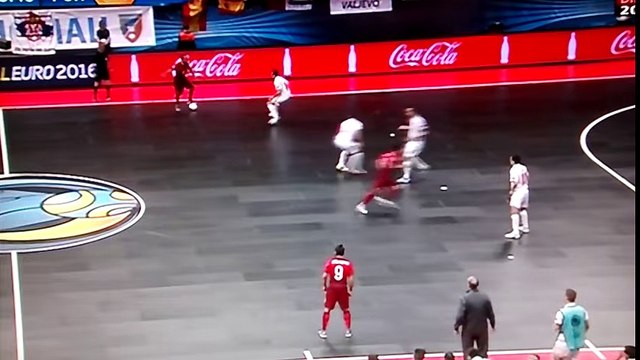 Ricardinho amazing goal UEFA Futsal Euro 2016