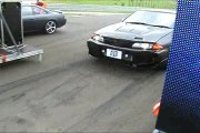 Nissan Skyline HKS GT R32 Vs. Nissan 200SX S14 Silvia Drag Race