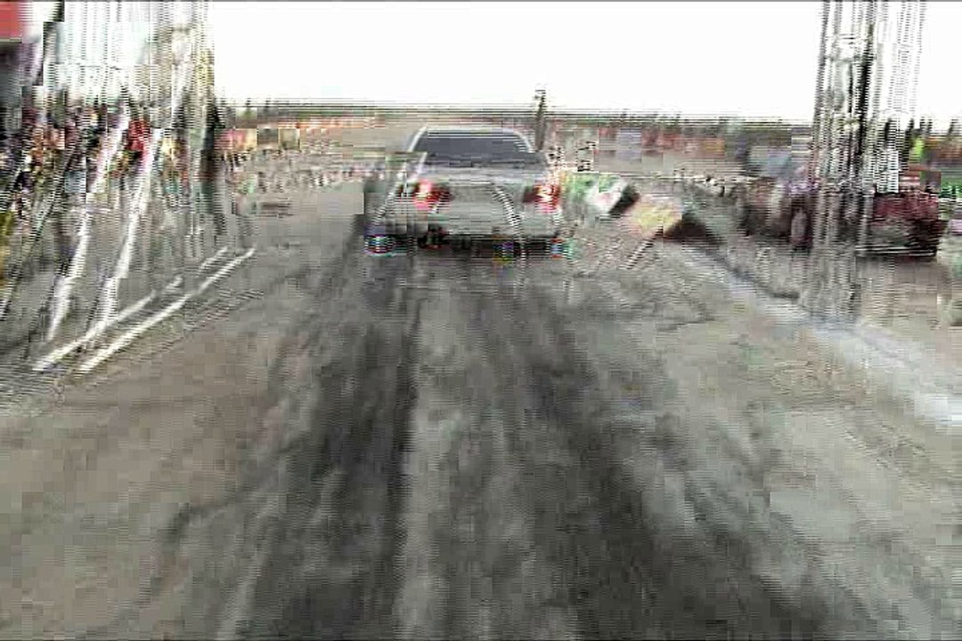 BMW E30 [M5] Vs. Alfa Romeo GTV 3.0 V6 Drag Race