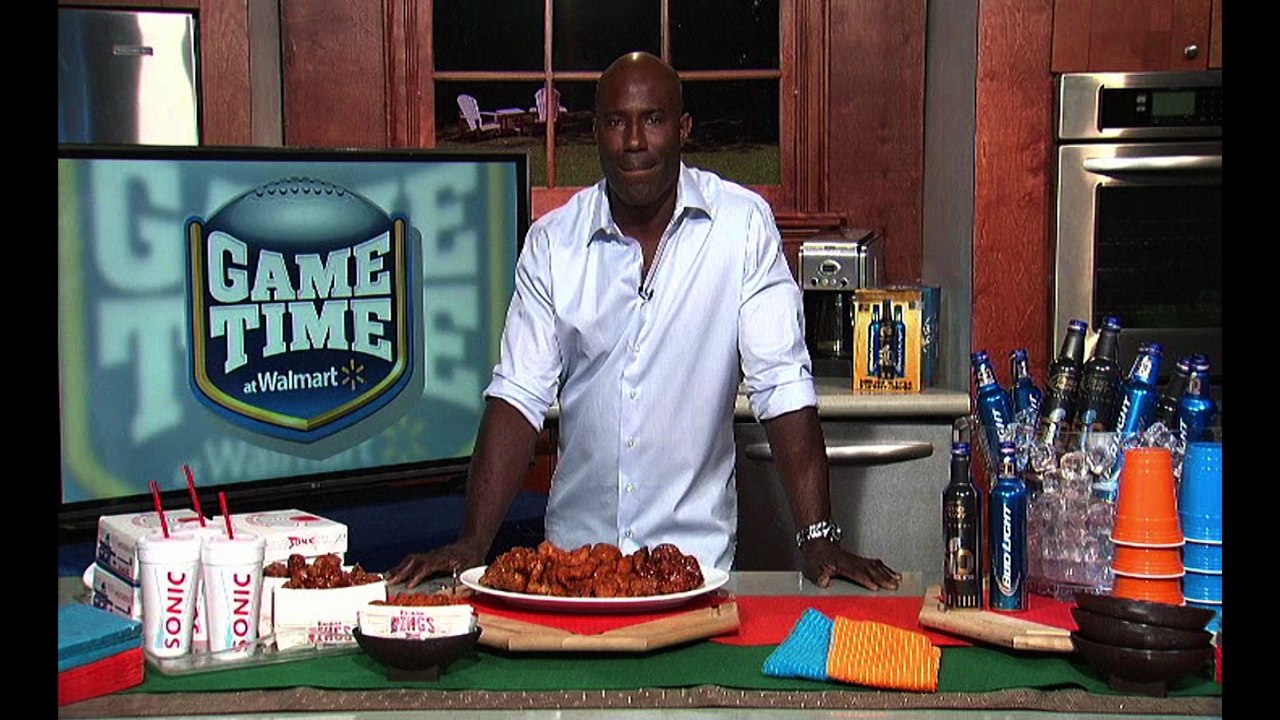 2016 NFL HALL OF FAME                    NOMINEE REDEFINES THE TERM “MVP”  FOR THE UPCOMING BIG GAME