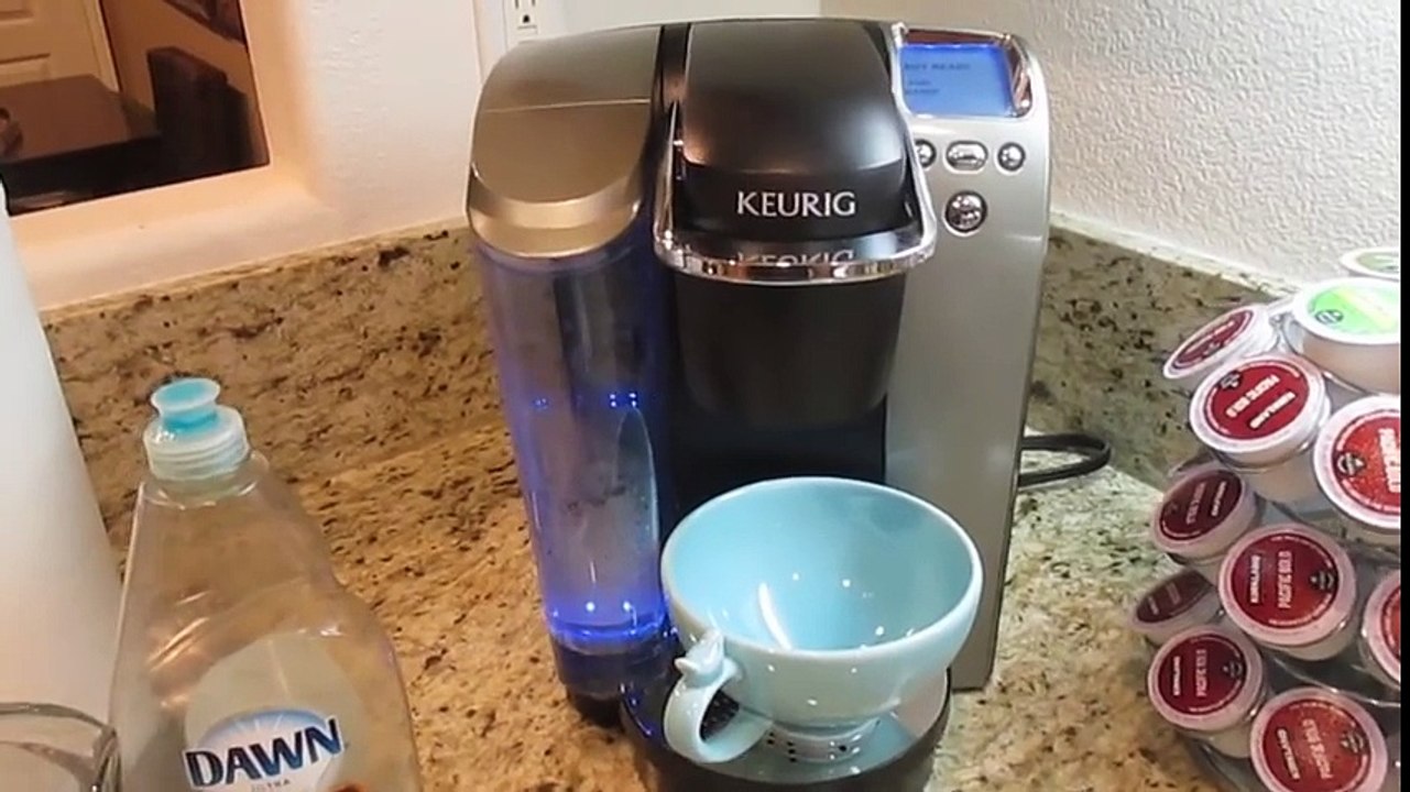 How To Deep Clean Your Keurig  Coffee Maker- asimplysimplelife