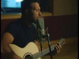 Γιάννης Πλούταρχος - Δεν είμαι Θεός