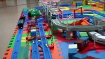 【鉄道模型】11列車ビデオ - 11 trains on screen Takara TOMY Plarail タカラトミー プラレール (00037)