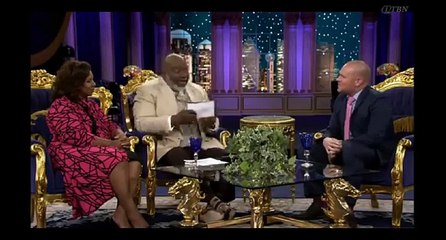 Shane Perry Ministers in TBN Praise the Lord