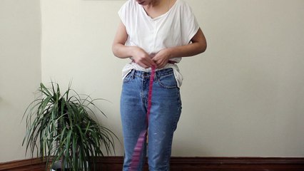 How To Buy Vintage Mom Jeans Online on Etsy