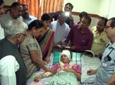 Navsari Gujarat CM visits Bus accident victims in Parsi Hospital