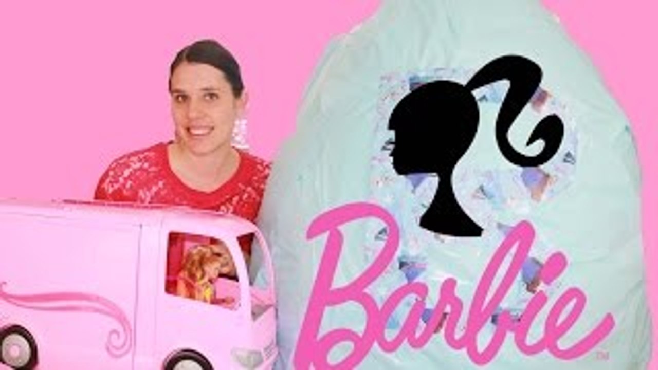 GIANT Barbie SURPRISE Egg Disney Princess Dolls Barbie Playsets Motorhome Largest Kinder E