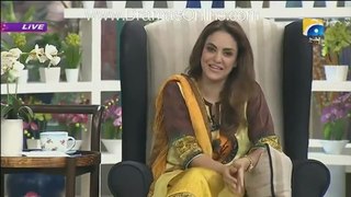 Check out the Reaction of Nadia Khan After Watching Her Dubsmash Video in a Live Show -