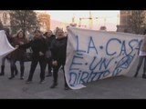 Napoli - Le mogli dei detenuti protestano contro gli sfratti di Ponticelli (06.02.16)