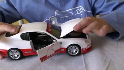 Маленькие машинки для детей, модельки, гонки- children's race cars models