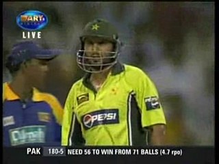 Shahid Afridi 6 Sixes in over -in psl