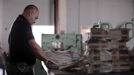 Stop the press: Venezuela's paper war - The Listening Post (Feature)
