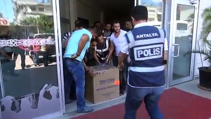 'Makul şüphe' baskınında delil diye dini kitaplar toplandı