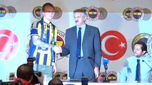 Simon Kjaer resmen Fenerbahçe'de