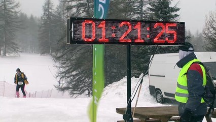 D!CI TV : Ambiance à l'arrivée du petit parcours de la Snowrace de Montgenèvre