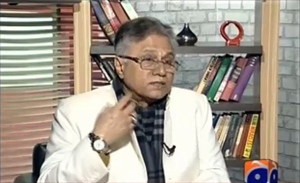 Hassan Nisar bashes Ishaq Dar on census statement