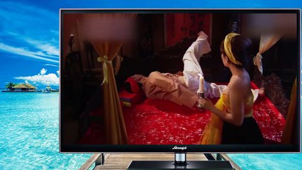 DJ Trang Moon ngây thơ nghịch quần nghệ sĩ Trung Hiếu