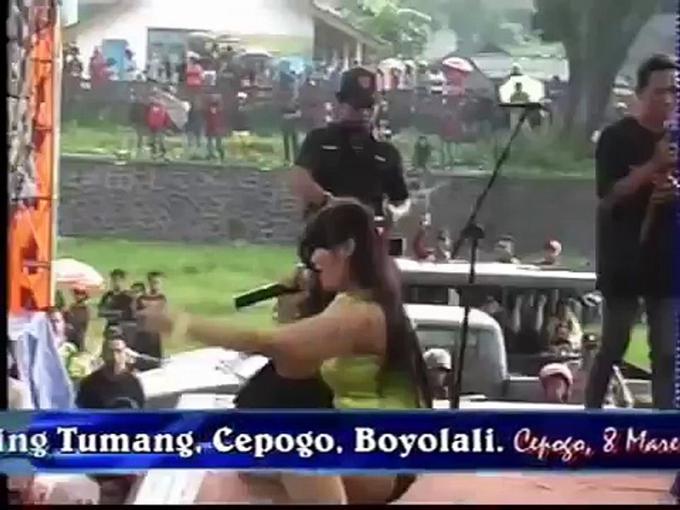Goyang HOT PANAS LIA CAPUCINO