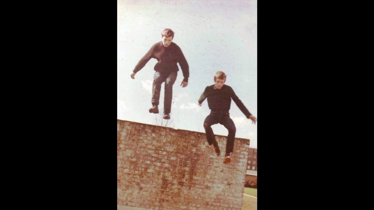 Tervuren Etterbeek  casernes Rollin des  2 Lions