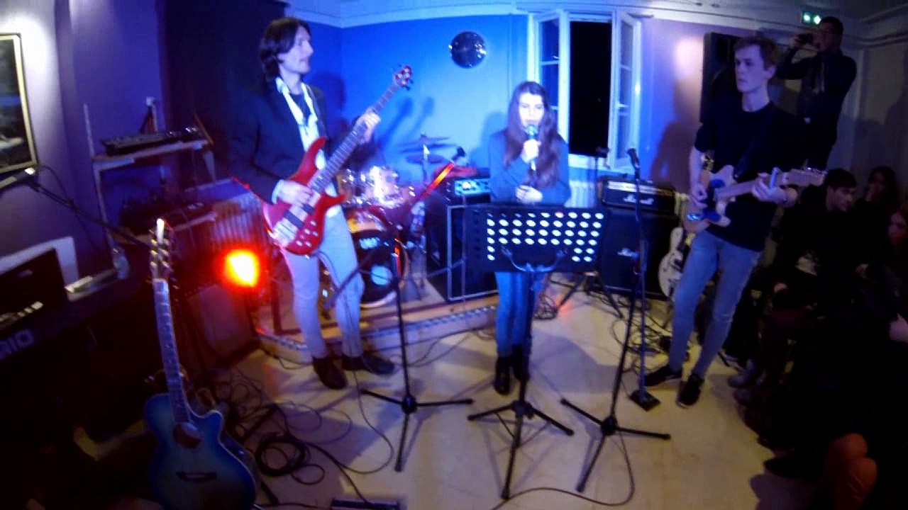 Homeless, Showcase DEIS Musique, Matis à la batterie