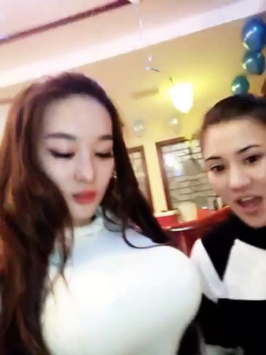 Funny lady prank