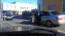 RUSSIAN DRIVERS - Woman Driver and Bird