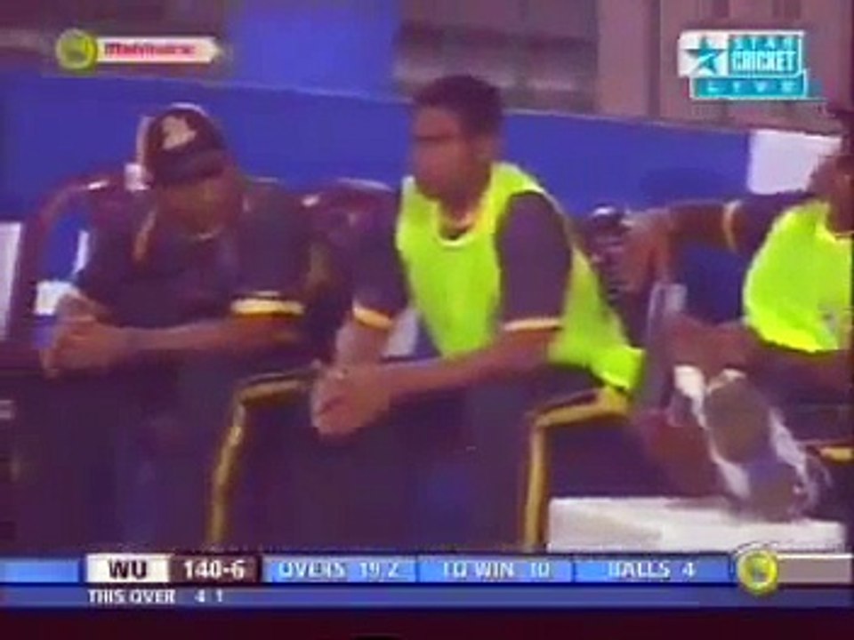 Abdul Razzaq vs Sohail Tanveer required 15 runs in last over