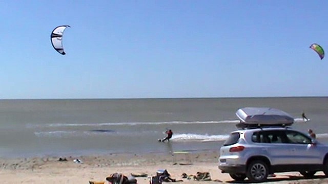 Super kiting at the YASENSKAYA crossing 2015 Кайтинг Ясенская переправа 2015