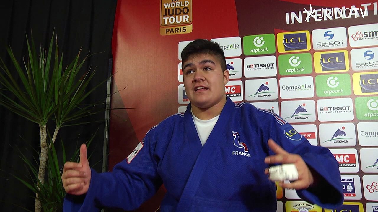 ITW Julia TOLOFUA