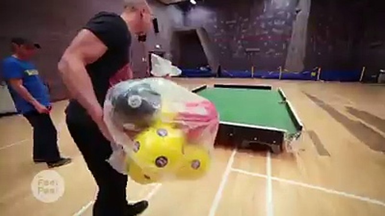 Le foot billard, très étonnant