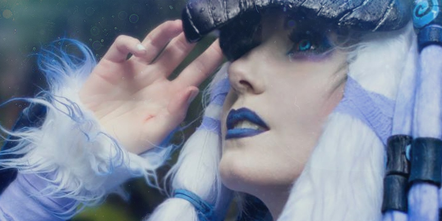 Kindred Cosplay by Jessica Nigri - League of Legends