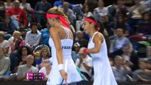 Fed Cup - Garcia-Mladenovic expéditives