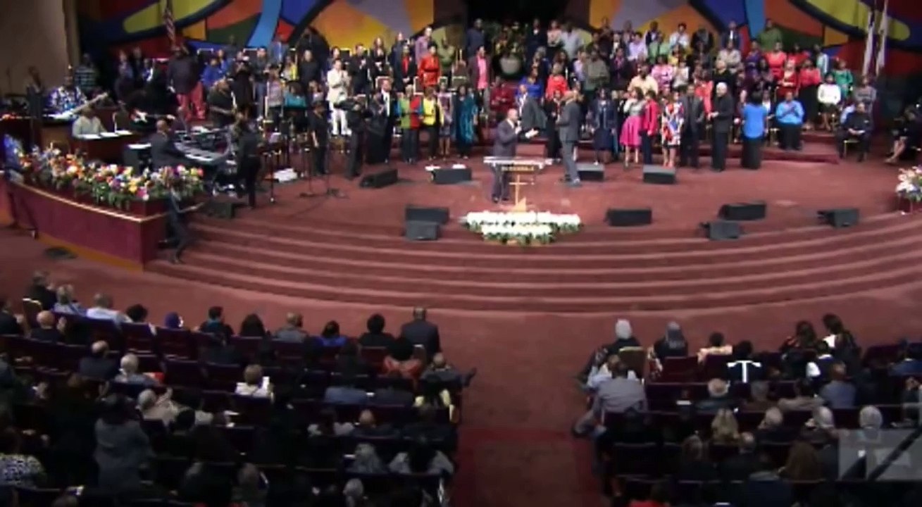 Marvin Winans Sings Jesus is Lord at Pastor Andrae Crouch Celebration of Life Concert