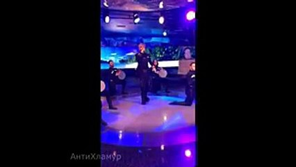 Перископ Сергея Зверева  Поёт на Доме 2 Да, Да, Да, это Кавказ &#128130