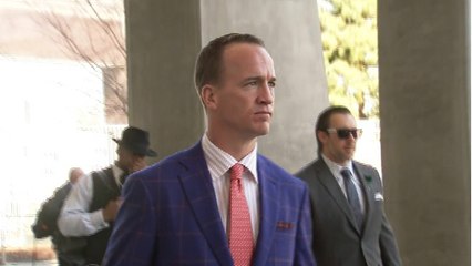 Peyton Manning arrives for Super Bowl 50