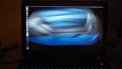Ubuntu 15.10 on the Defiance II
