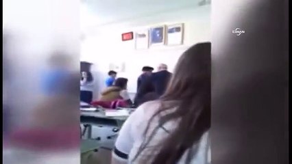Okul müdürü öğrencisinin kafasıyla tahta sildi